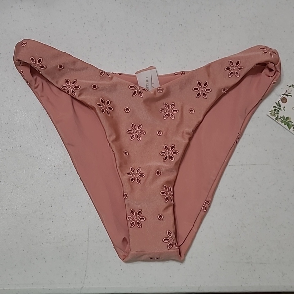 NWT Chelsea & Violet Mauve/Dusty Pink Eyelet Designed Bikini Bottom size Small